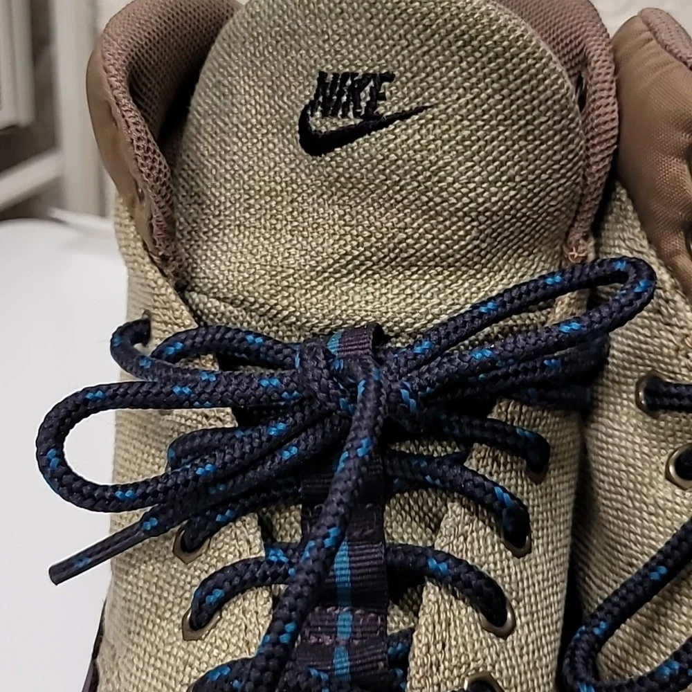 Nike ACG Rare Vintage90's Suede LaceUpHiking BootsOutdoor grape 7.5 sz like new! - Picture 3 of 11